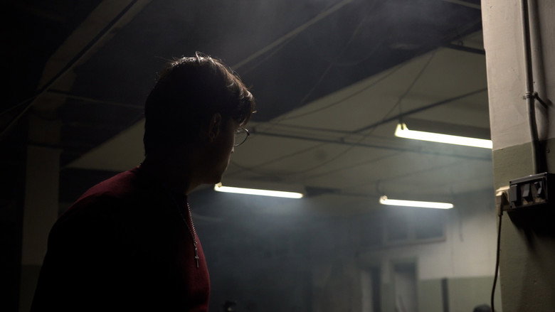 кадр из фильма OFF RECORD