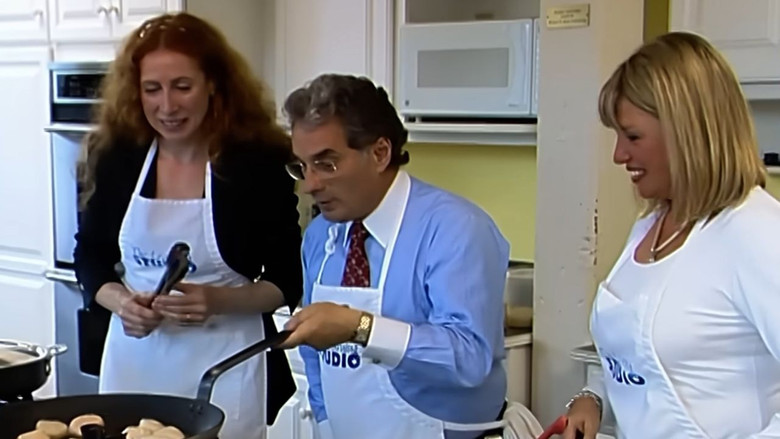 кадр из фильма STRIP TEASE : America America