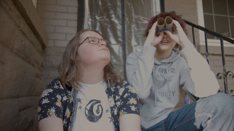 кадр из фильма The Life of a Satire Influencer