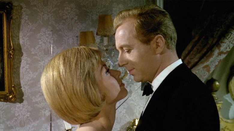 кадр из фильма Alt for kvinden