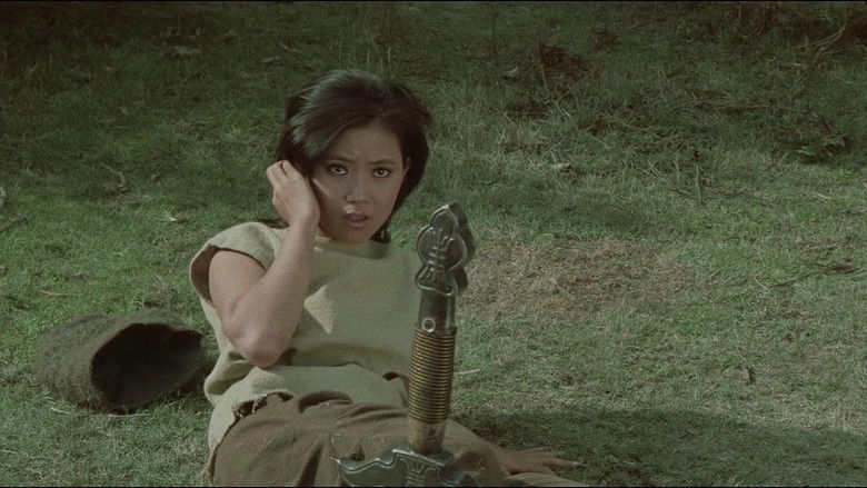 кадр из фильма Амазонки и супермен