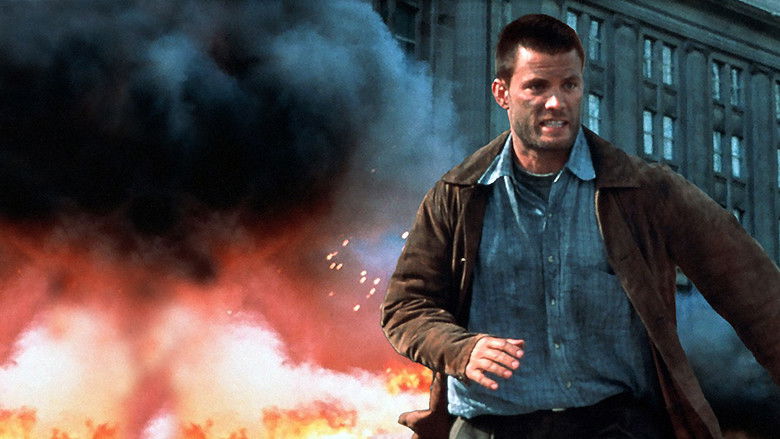 кадр из фильма Похитители прошлого