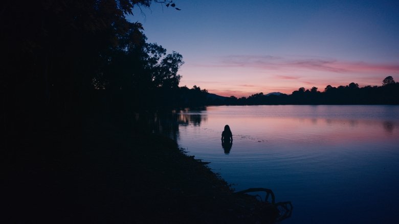 кадр из фильма La oscuridad
