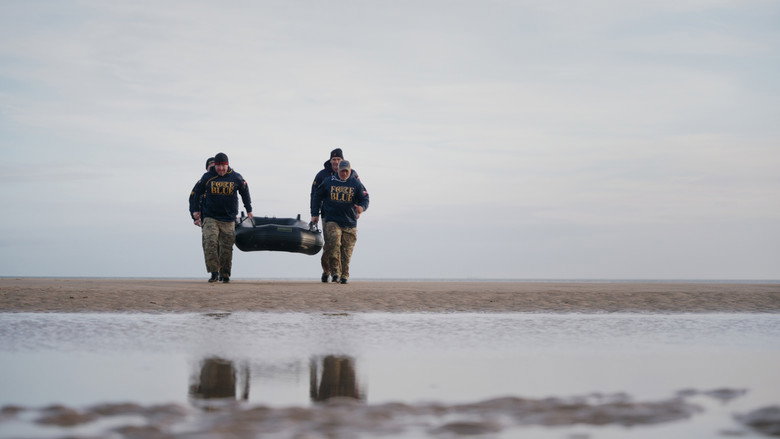 кадр из фильма Frog Fathers: Lessons from the Normandy Surf