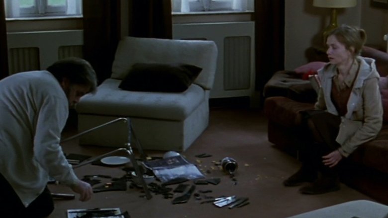 кадр из фильма Частная собственность