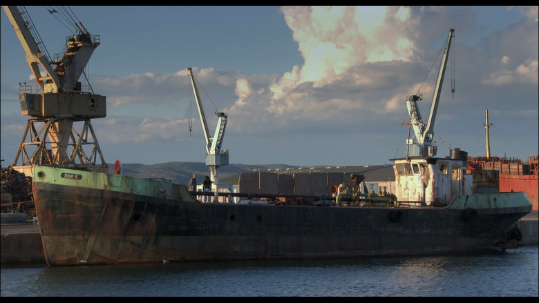 кадр из фильма Кус-Кус и Барабулька