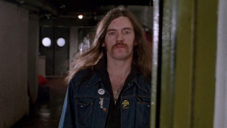 кадр из фильма Съешь богатых