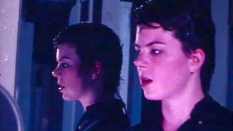 кадр из фильма Moody Teenager