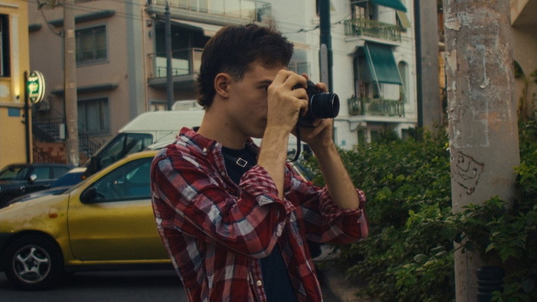 кадр из фильма Βάρκιζα