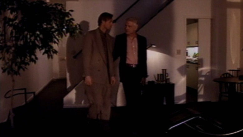 кадр из фильма Cover Story