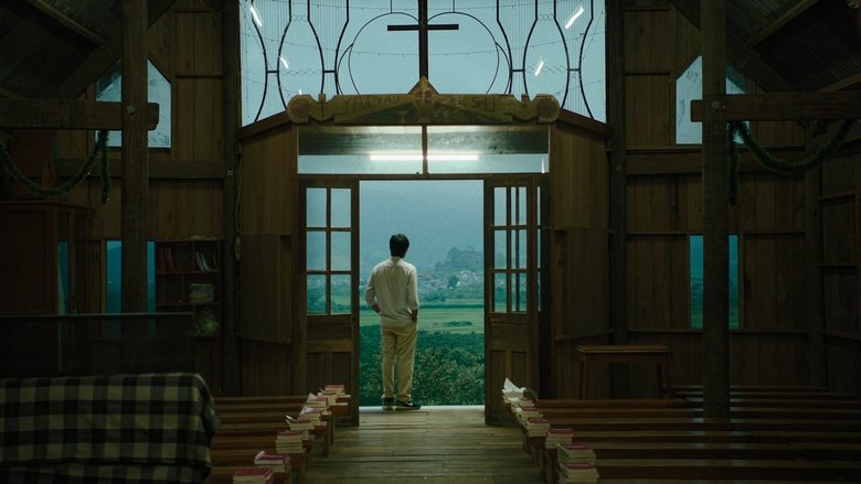 кадр из фильма Bên Trong Vỏ Kén Vàng