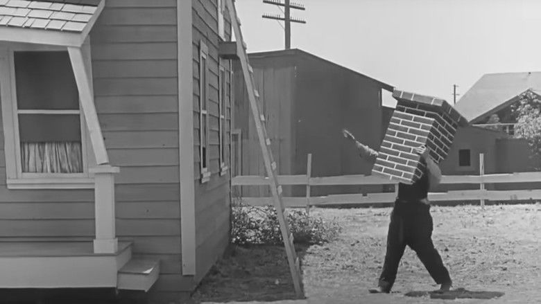 кадр из фильма Одна неделя