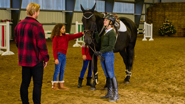 кадр из фильма Принцесса на Рождество