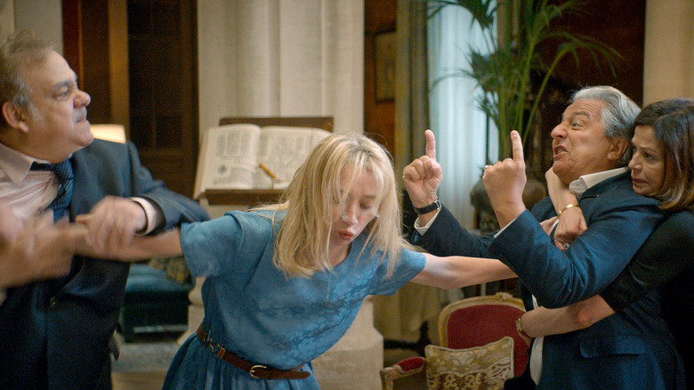 кадр из фильма Неожиданные связи