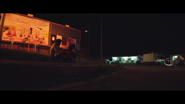 кадр из фильма Il Dio dei Gatti è Immortale