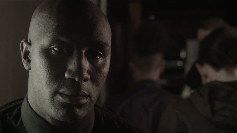 кадр из фильма The Bouncer