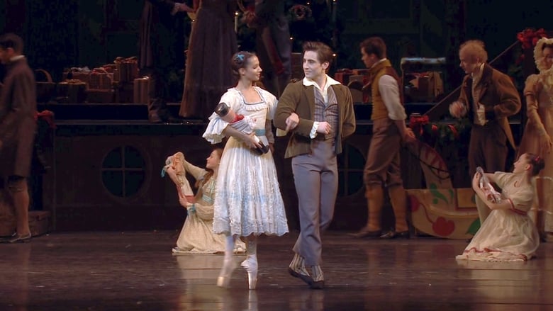 кадр из фильма The Royal Ballet: The Nutcracker