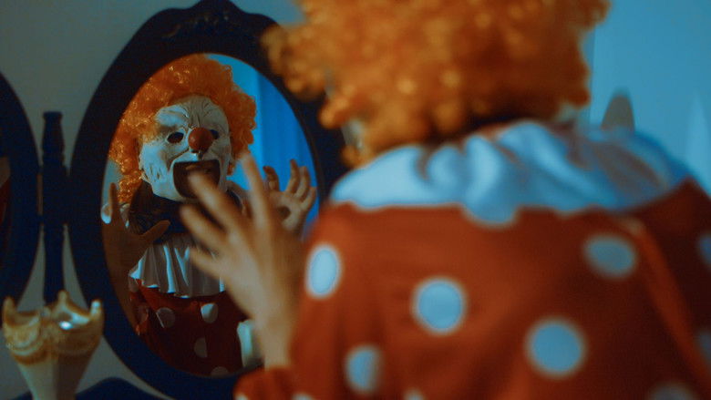 кадр из фильма Halloween Massacre