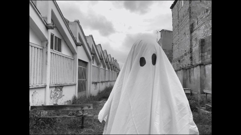 кадр из фильма The Land of Teen Ghosts