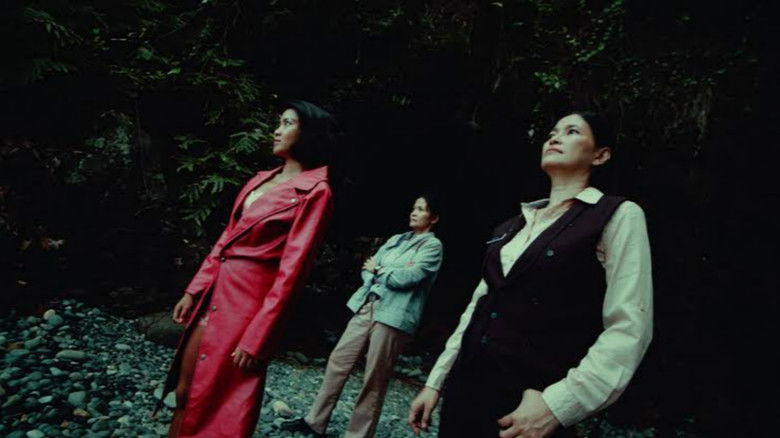 кадр из фильма Darah Nyai