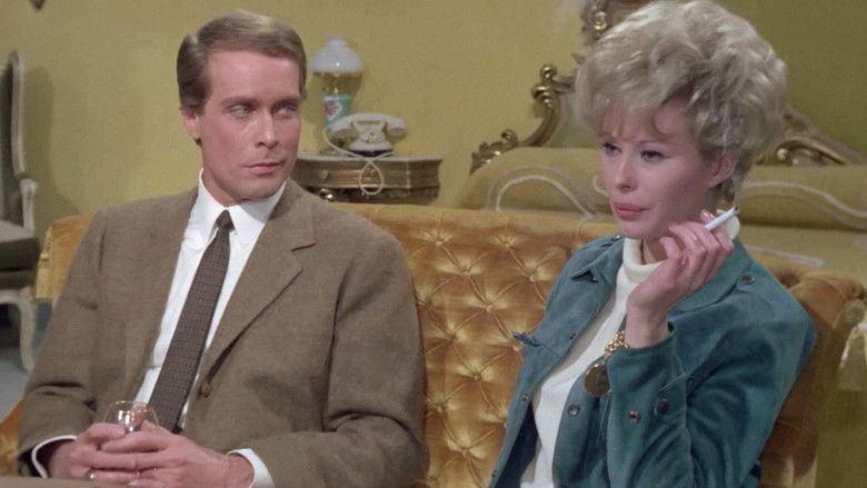 кадр из фильма La maison des filles perdues