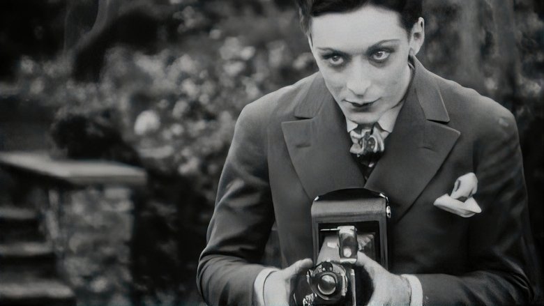 кадр из фильма Six et demi, onze