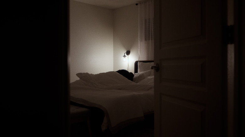 кадр из фильма The Man Who Married A Robot