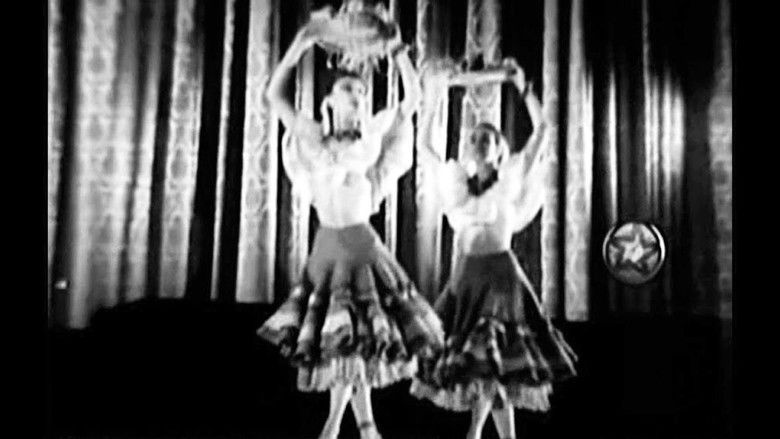 кадр из фильма Las zapatillas coloradas