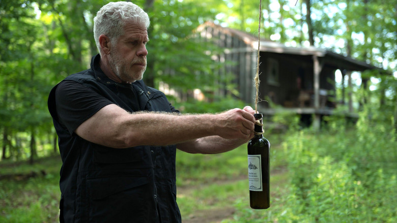 кадр из фильма Эшер