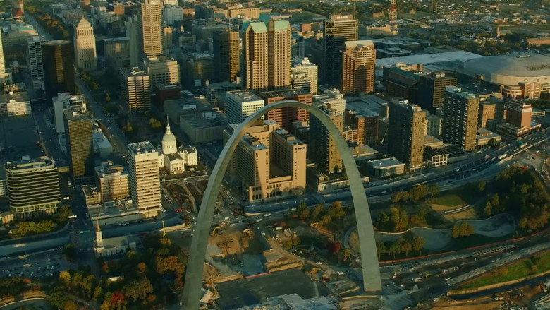 кадр из фильма В ядерном тылу