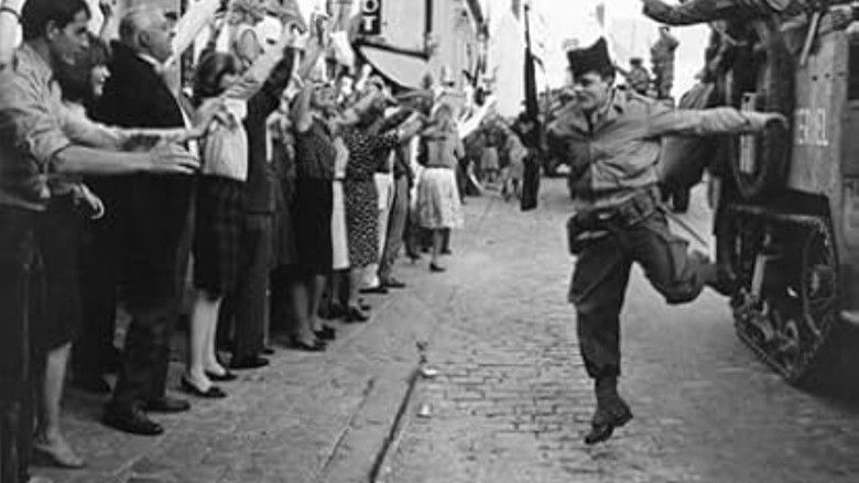 кадр из фильма Горит ли Париж?