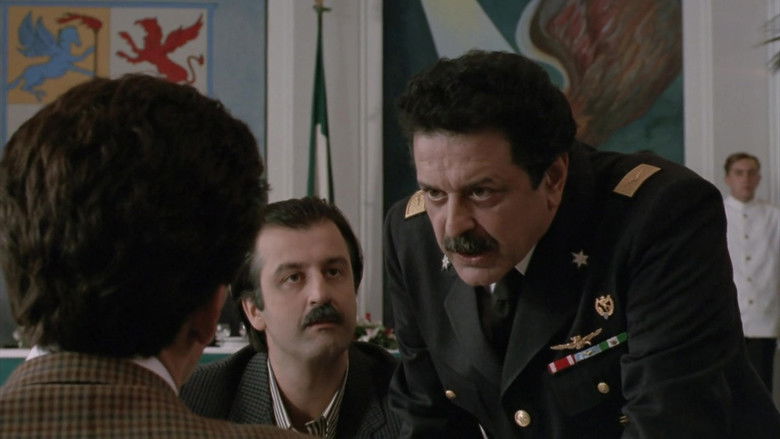 кадр из фильма Il muro di gomma