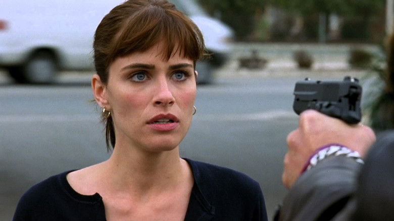 кадр из фильма Девять ярдов 2