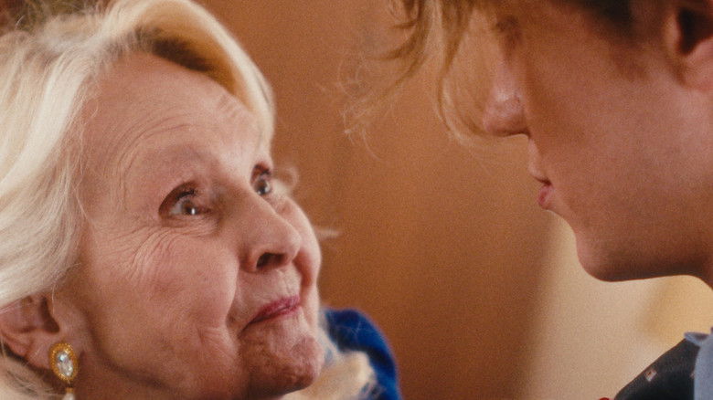 кадр из фильма La Valse