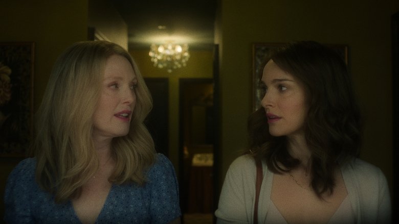 кадр из фильма Май декабрь