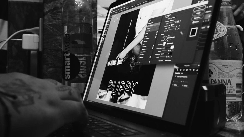 кадр из фильма The Longest Summer in America