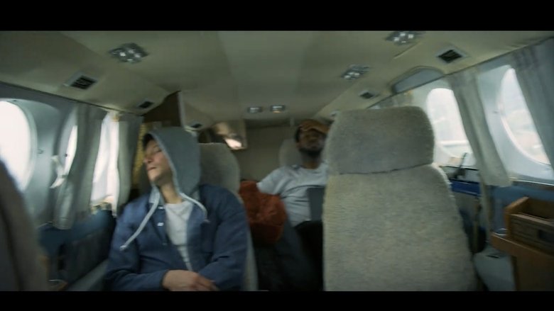 кадр из фильма Caiman