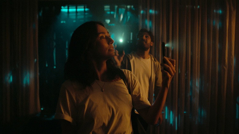 кадр из фильма Covil