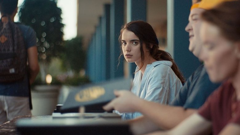 кадр из фильма Первая девушка, которую я полюбила