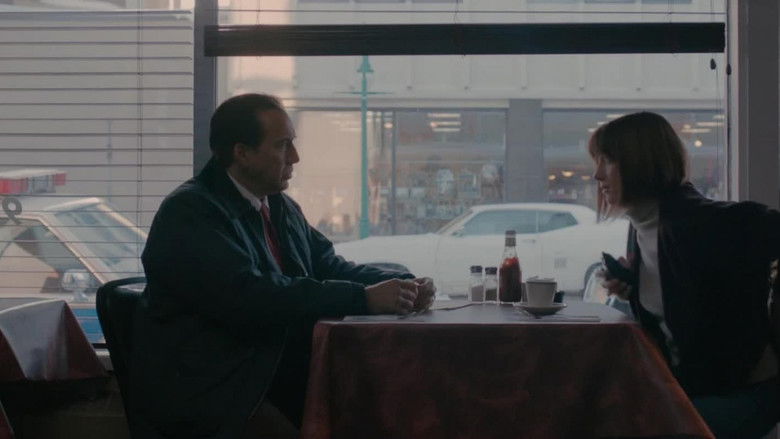 кадр из фильма Мёрзлая земля