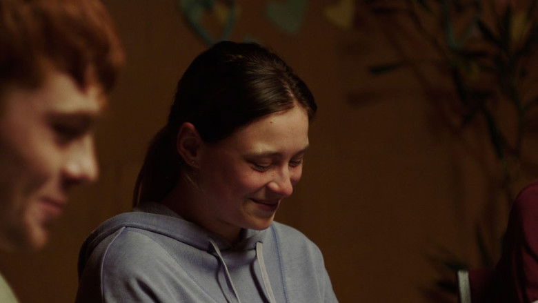 кадр из фильма The Graduates