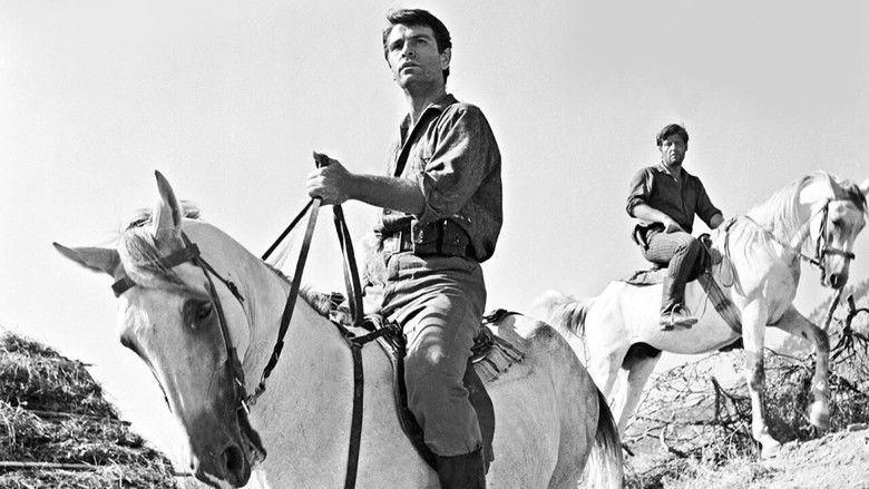 кадр из фильма Το Χώμα Βάφτηκε Κόκκινο