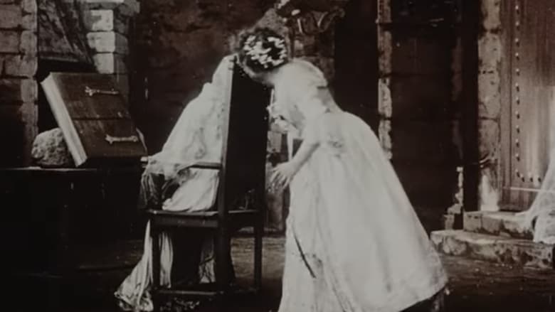 кадр из фильма La fiancée du château maudit