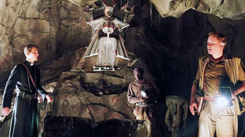 кадр из фильма Изгоняющий дьявола: Приквел