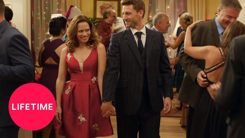 кадр из фильма Рождество в заснеженной гостинице