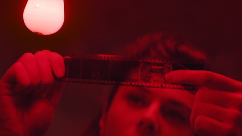 кадр из фильма La Nouvelle Française