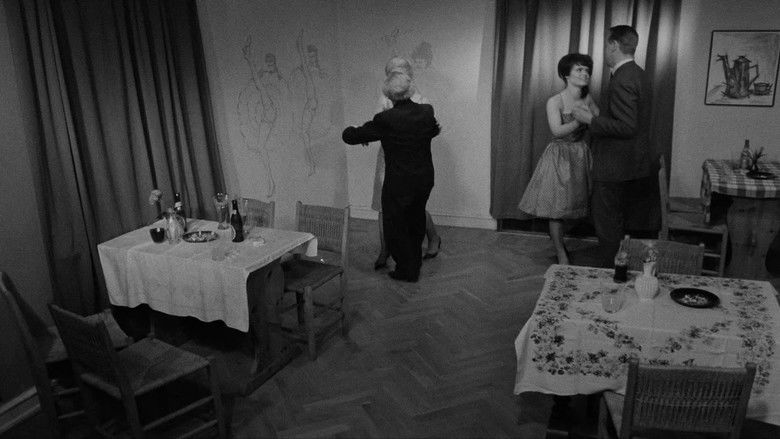 кадр из фильма Villa Vennely