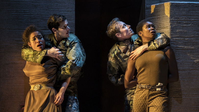 кадр из фильма Национальный живой театр: Антоний и Клеопатра