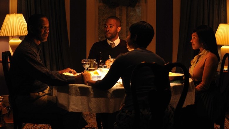 кадр из фильма Что-то странное с Джонсонами