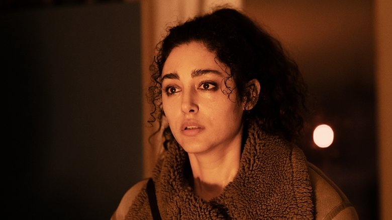 кадр из фильма Ведьма в капюшоне